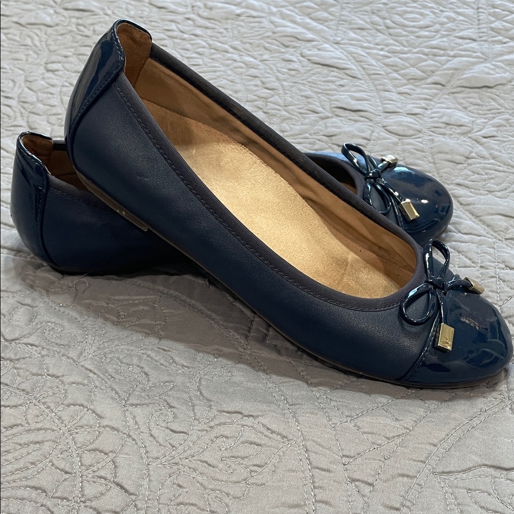 Vionic Navy Blue Ballet Flats 7